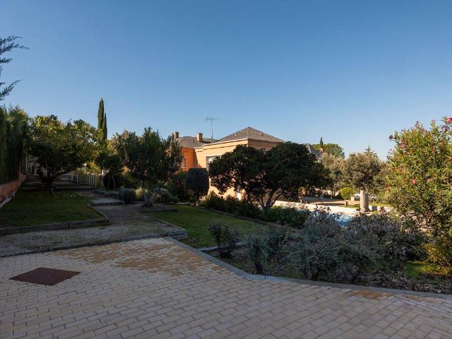 Chalet en venta en Rozas De Puerto Real, Madrid
