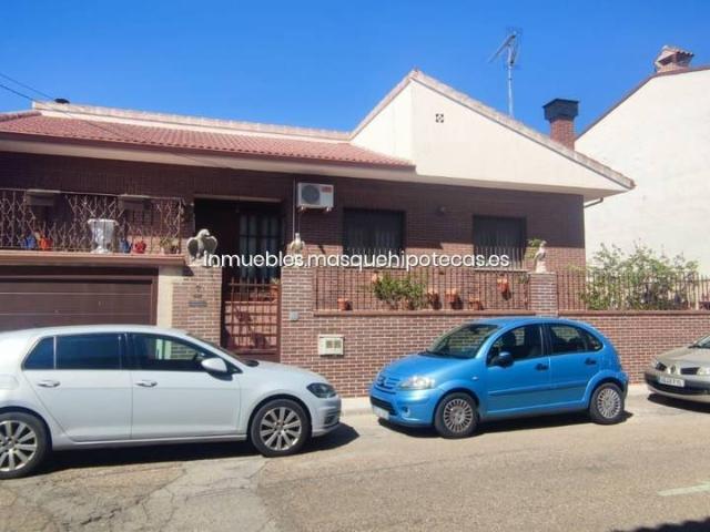 Chalet en venta en Cobeja, Castilla-La Mancha