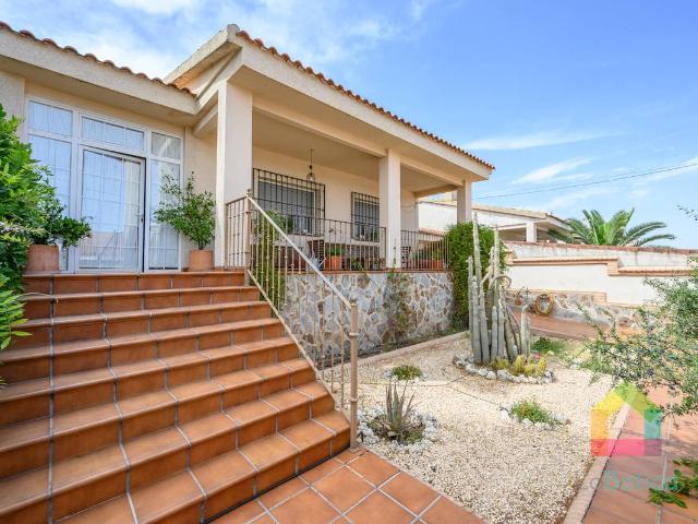 Chalet en venta en Cobisa, Castilla-La Mancha