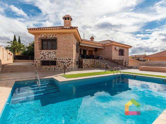 Chalet en venta en Montecobisa, Cobisa