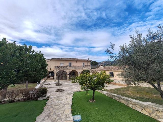 Chalet en venta en el Comtat, Valencia