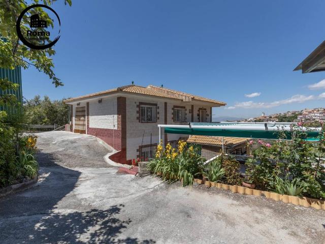 Villa en venta en Cogollos De La Vega