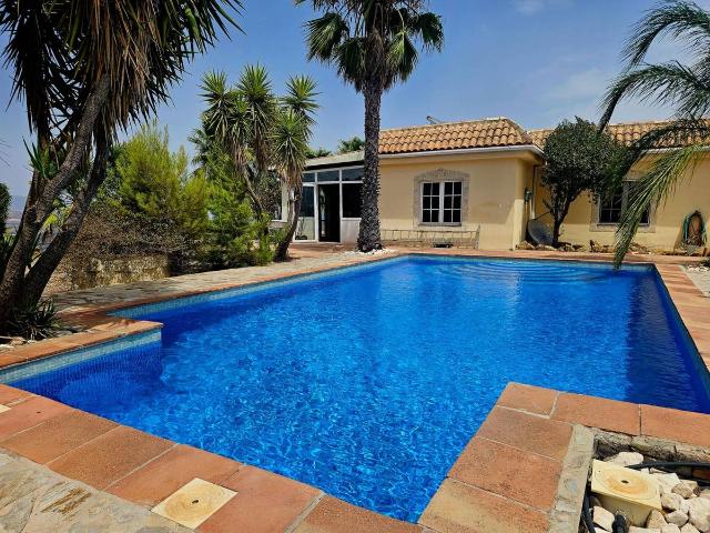 Chalet en venta en Miravalle Los Montecillos, Valle del Guadalhorce