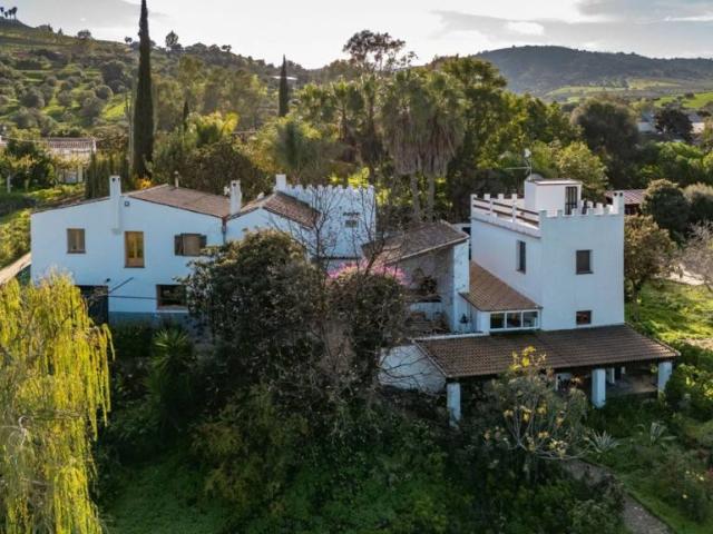Villa en venta en Coín, Urbanización Los Alijares