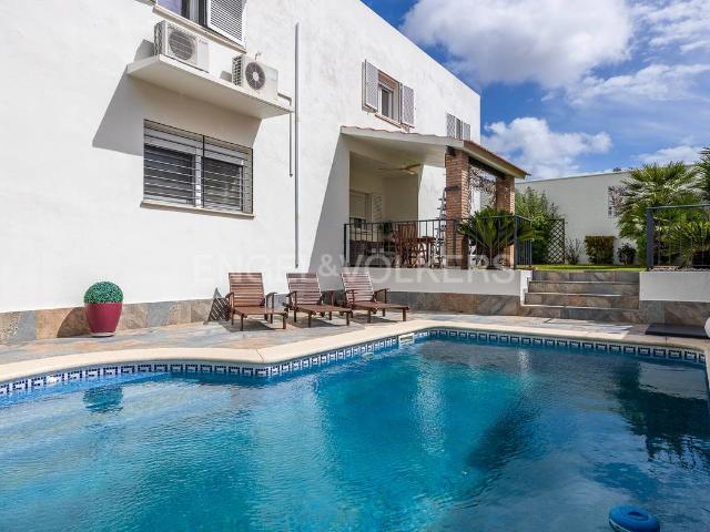 Chalet en venta en Urbanización Miramonte, Espartinas