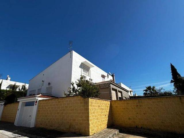 Chalet en venta en Los Barreros, Espartinas