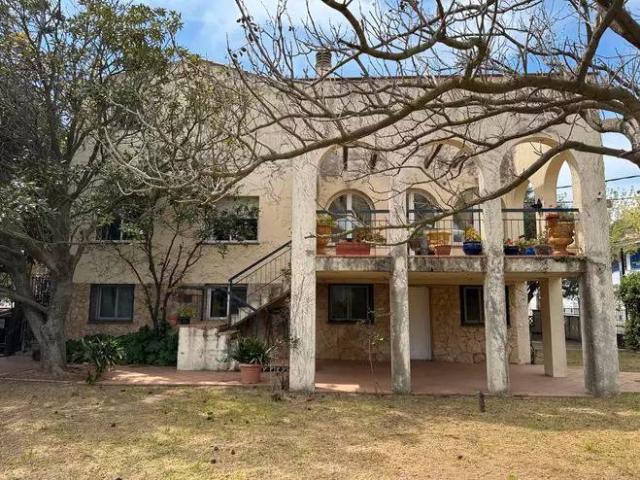 Chalet en venta en Alt Empordà, Catalunya