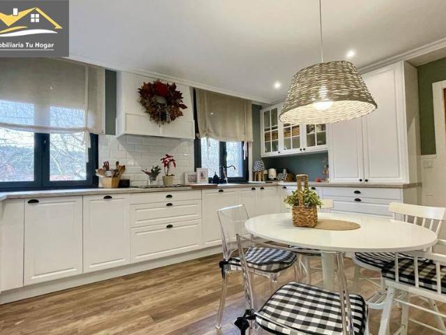 Villa en venta en Coles, Soutullo de Arriba
