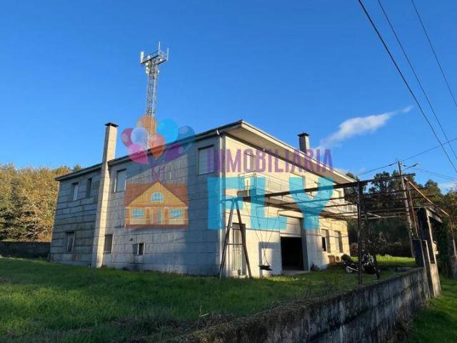 Chalet en venta en Coles, Ourense