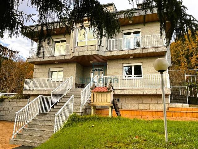 Chalet en venta en Coles, Ourense