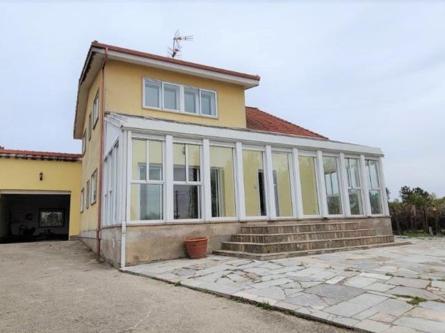 Villa en venta en Coles, Soutullo de Arriba