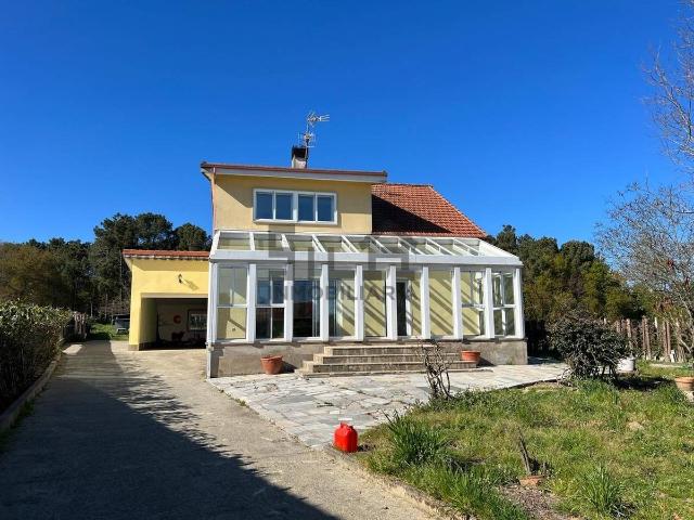 Chalet en venta en Coles, Ourense