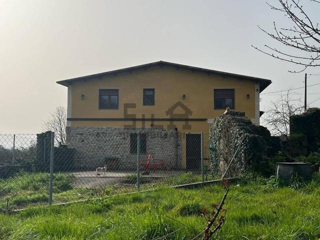 Chalet en venta en Coles, Ourense