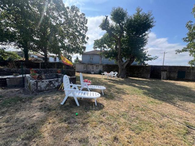 Chalet en venta en Coles, Ourense