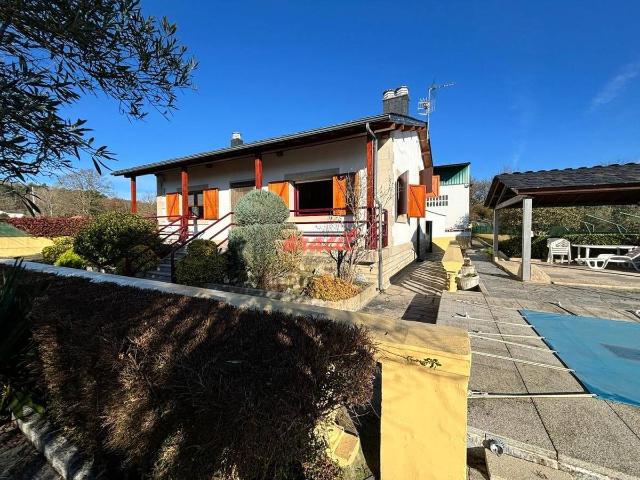 Villa en venta en Coles, Soutullo de Arriba