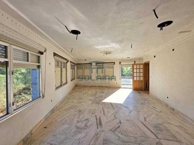 Chalet en venta en Coles, Ourense