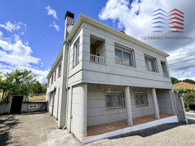 Chalet en venta en Coles, Ourense