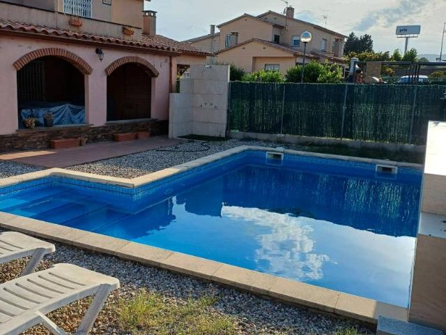 Villa en venta en Collbató