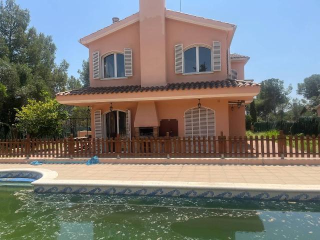 Villa en venta en Collbató
