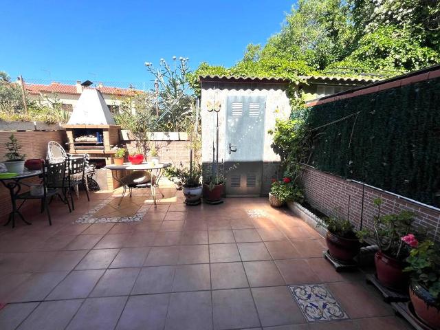 Villa en venta en Collbató