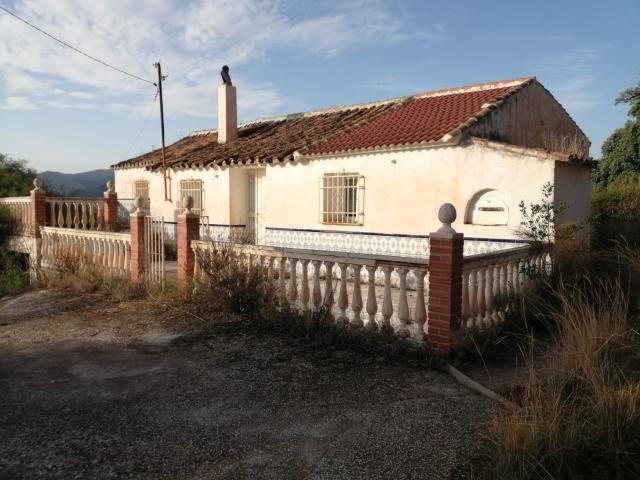 Villa en venta en Colmenar