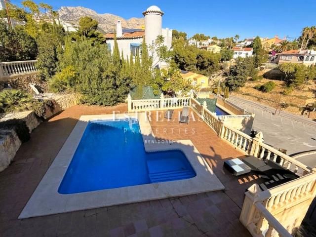 Chalet en venta en la Marina Baixa, Valencia