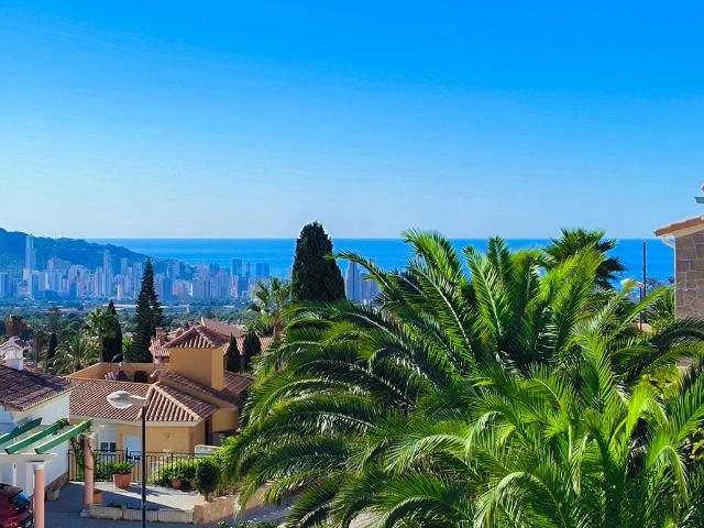 Chalet en venta en la Marina Baixa, Valencia