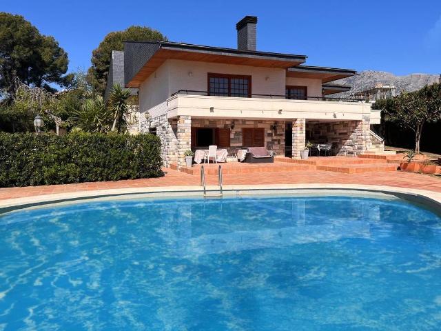 Villa en venta en La Nucia Villa en venta en La Nucia