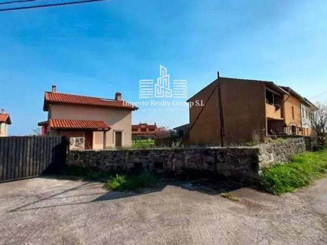 Chalet en venta en El Ferreru, Colunga