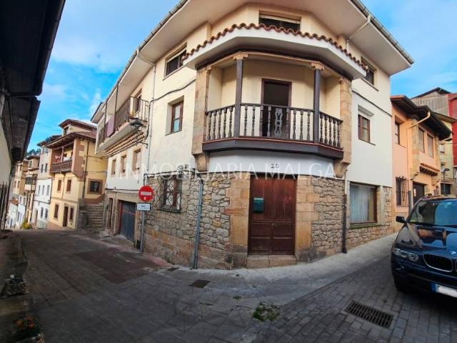 Chalet en venta en El Ferreru, Colunga