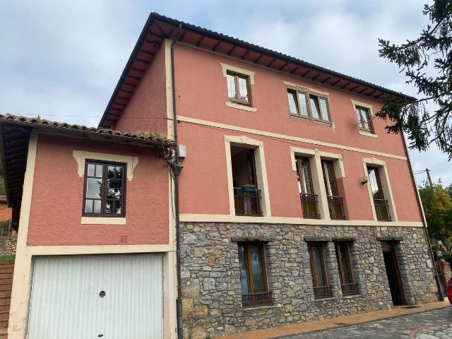 Chalet en venta en El Ferreru, Colunga