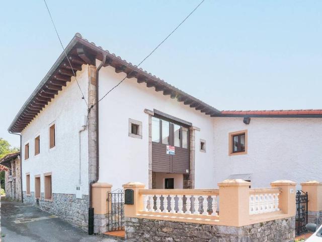 Chalet en venta en El Ferreru, Colunga