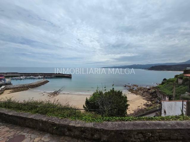 Chalet en venta en El Ferreru, Colunga