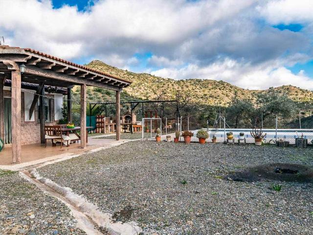 Chalet en venta en Las Encinillas, La Axarquía