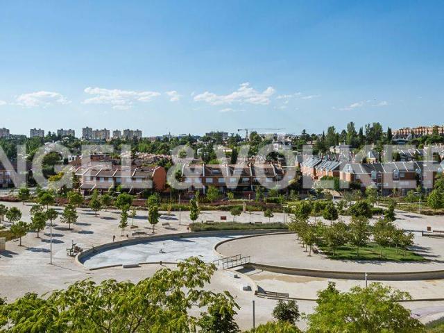 Chalet en venta en Cortes, Madrid