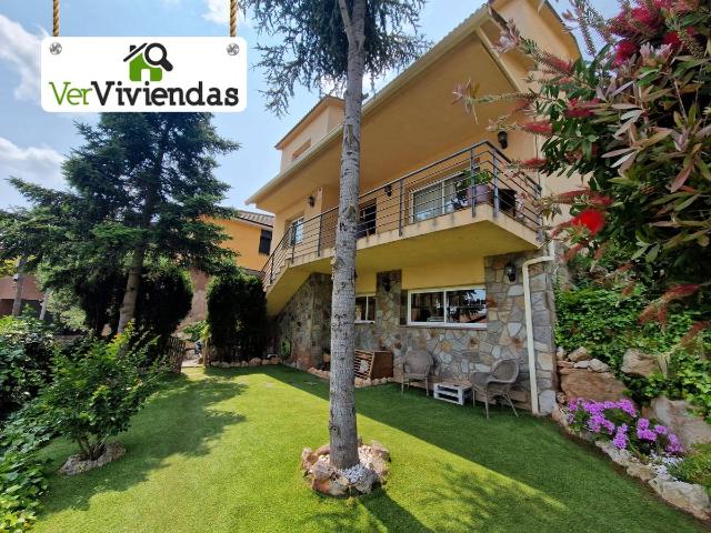 Villa en venta en Corbera De Llobregat
