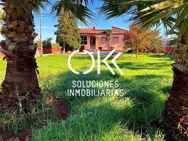 Chalet en venta en Coria, Extremadura