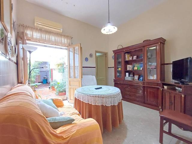 Chalet en venta en Coria Del Río, Andalucía