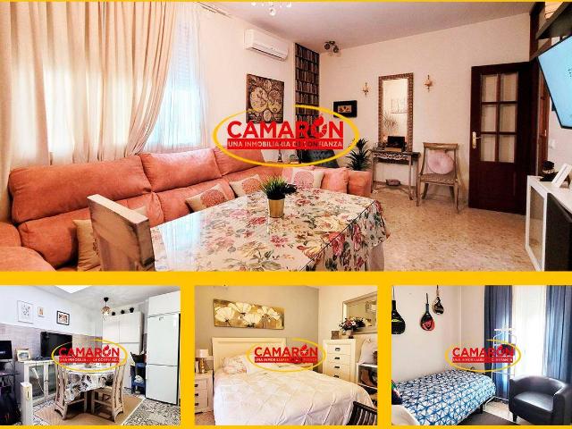 Chalet en venta en Coria del Río, Sevilla