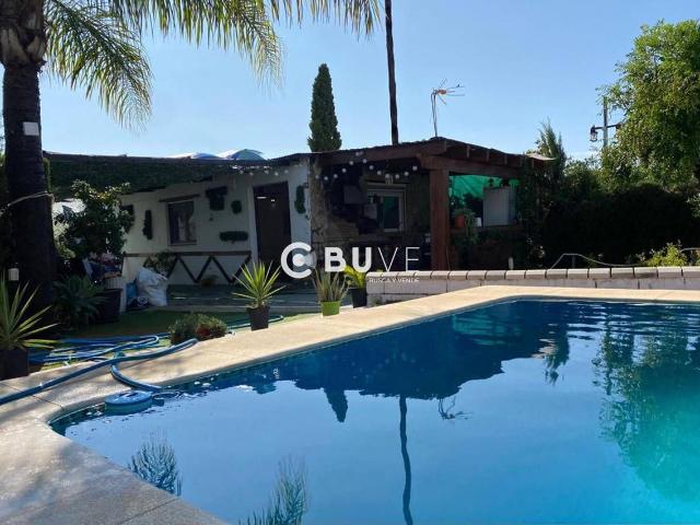 Villa en venta en Coria Del Río