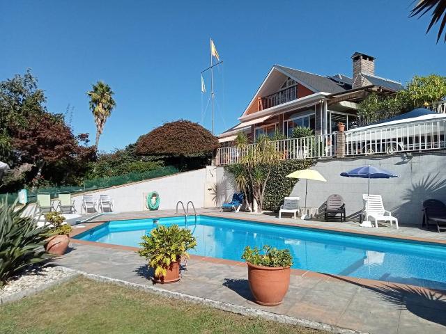 Chalet en venta en Vilagarcía de Arousa, O Salnés