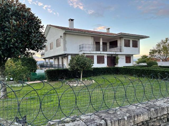 Chalet en venta en Vilagarcía de Arousa, O Salnés