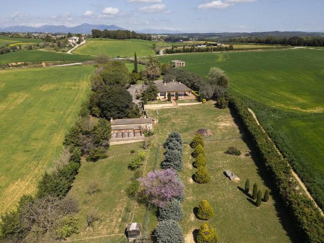 Chalet en venta en Pla de l'Estany, Catalunya
