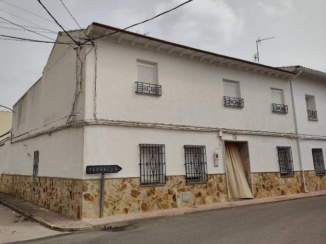Chalet en venta en Corral De Almaguer, Castilla-La Mancha