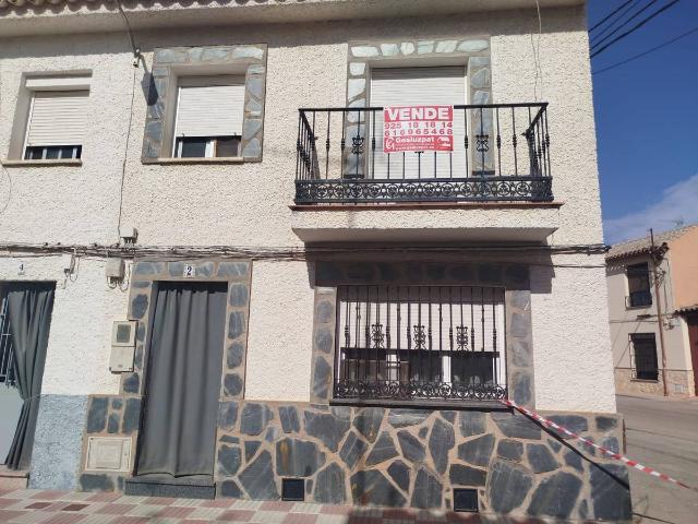 Chalet en venta en Corral De Almaguer, Castilla-La Mancha