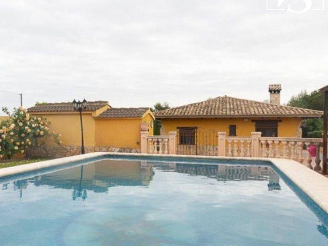 Chalet en venta en el Camp de Túria, Valencia