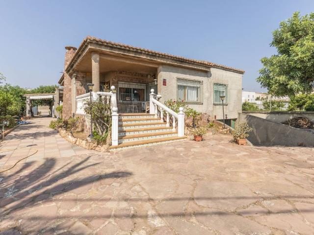 Chalet en venta en el Camp de Túria, Valencia