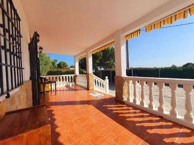 Chalet en venta en el Camp de Túria, Valencia