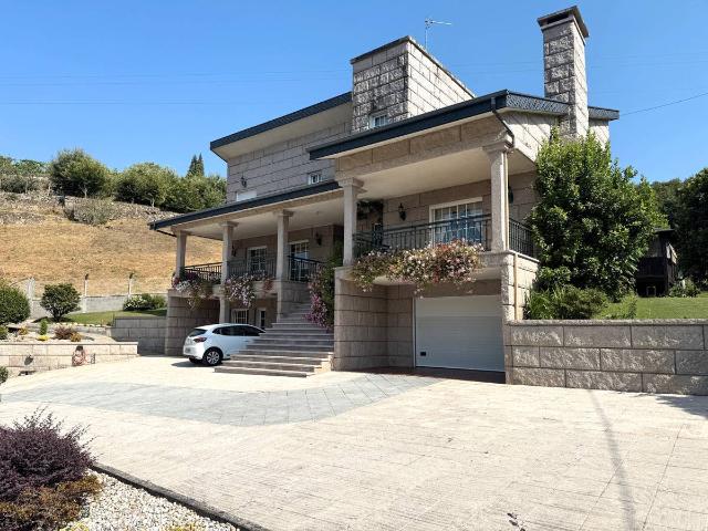 Chalet en venta en Cortegada