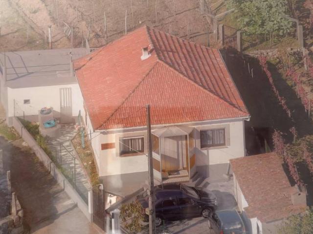 Chalet en venta en O Ribeiro, Galicia